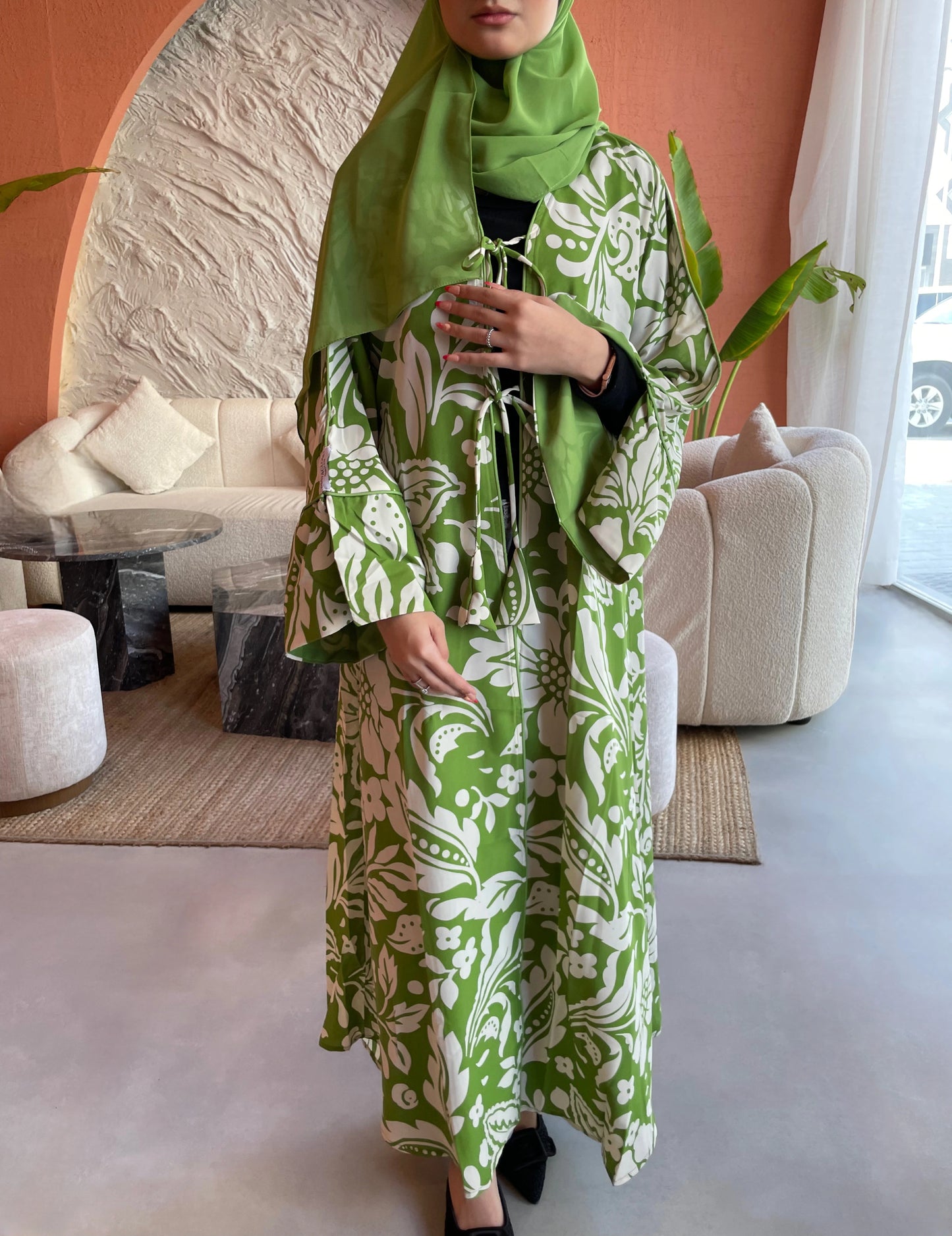 Leafy Kimono & Sheila
