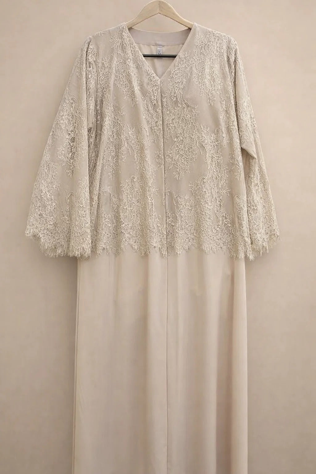 Beige Moon Veil Abaya