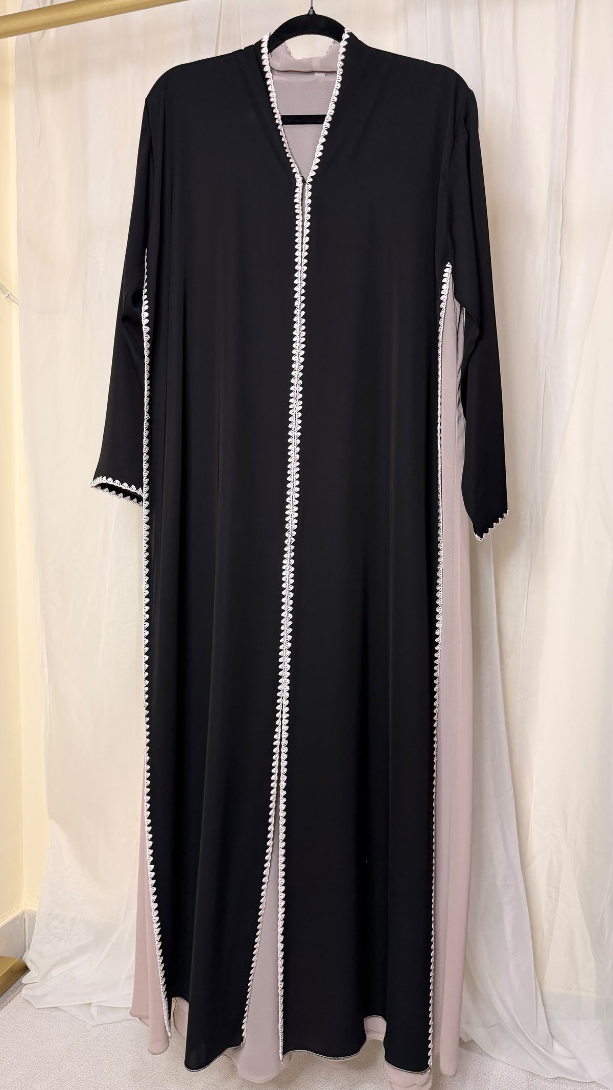 Pink Piceous Abaya