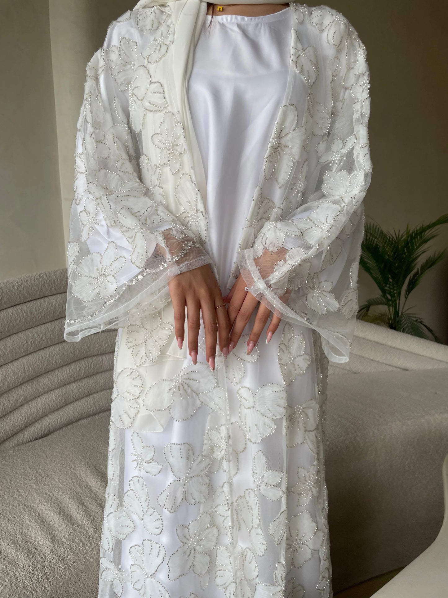 Nura Pearl Abaya