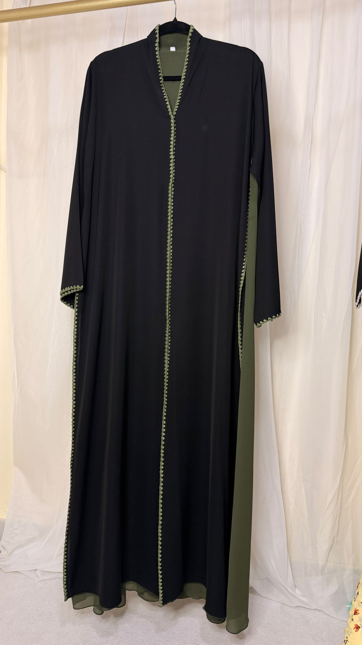 Olive Piceous Abaya