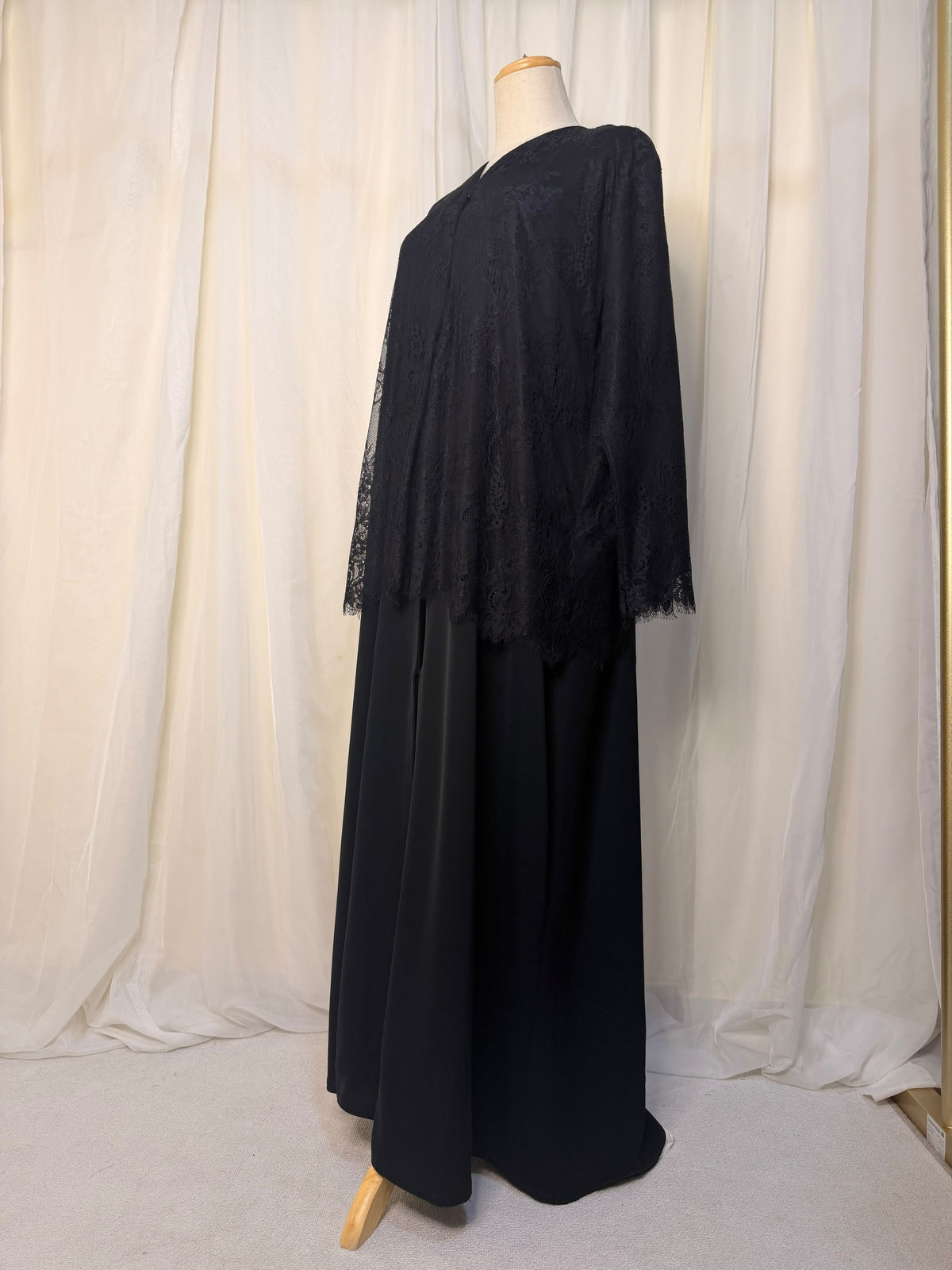 Black Moon Veil Abaya
