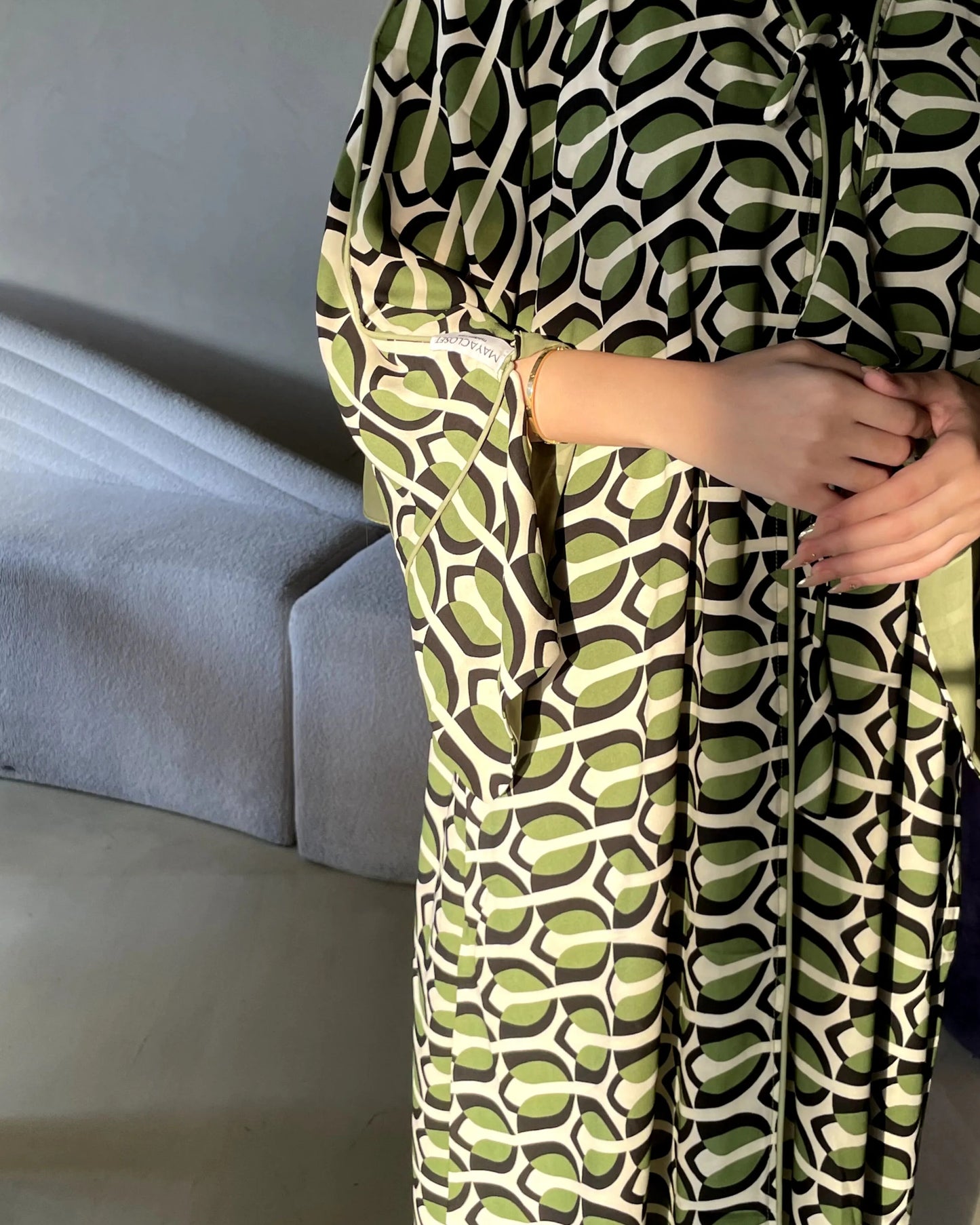 Leafy Kimono & Sheila