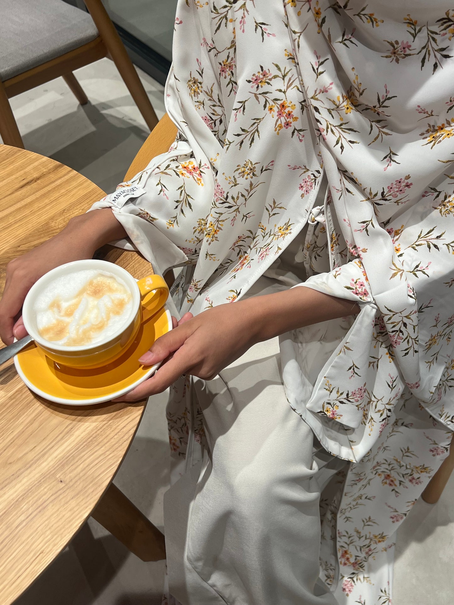 Tropical Kimono & Sheila (Last Piece)