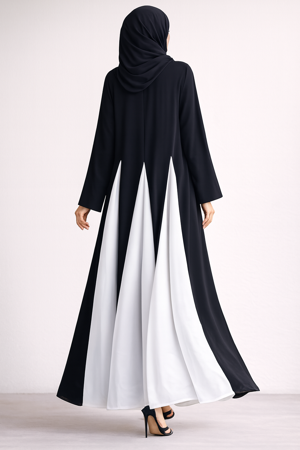 The Swan Abaya