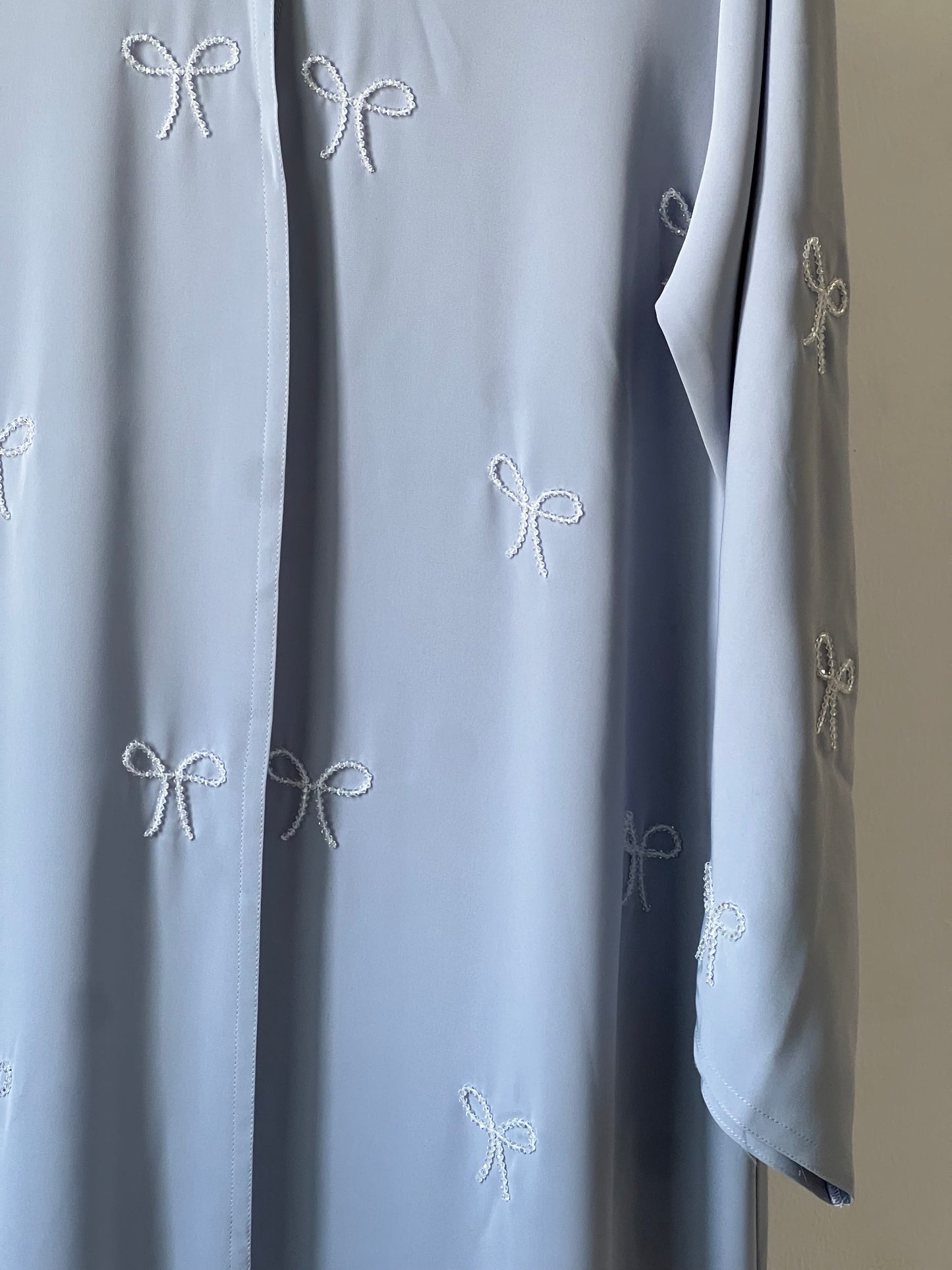 Sky Pearl Bow Abaya