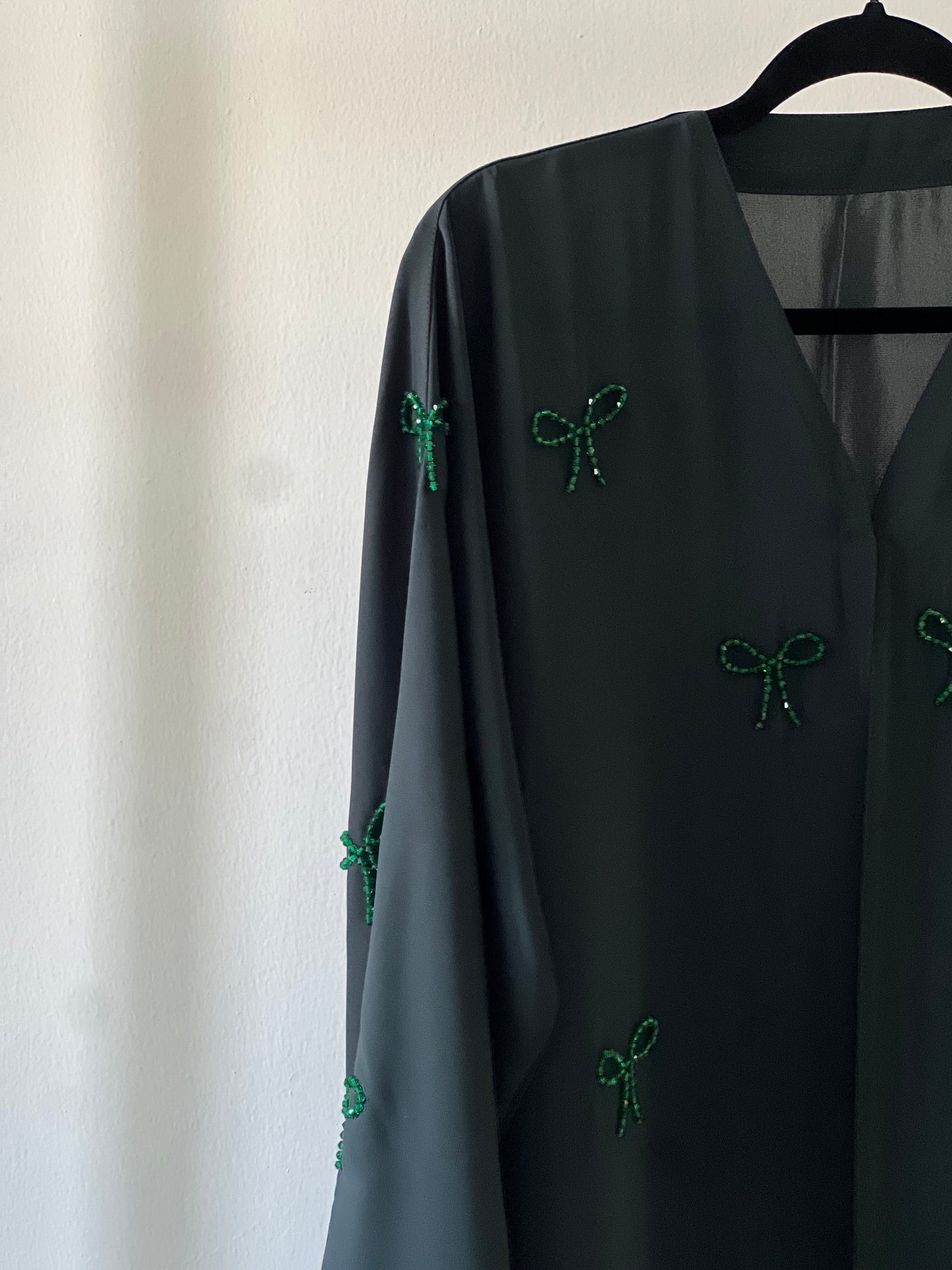 Emerald Green Pearl Bow Abaya