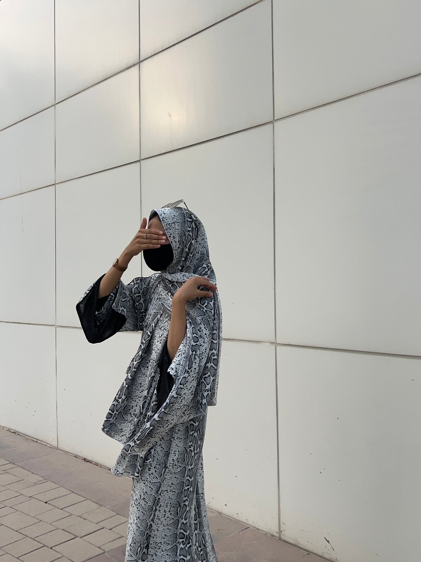 Snake Print Kimono & Sheila (Last piece)