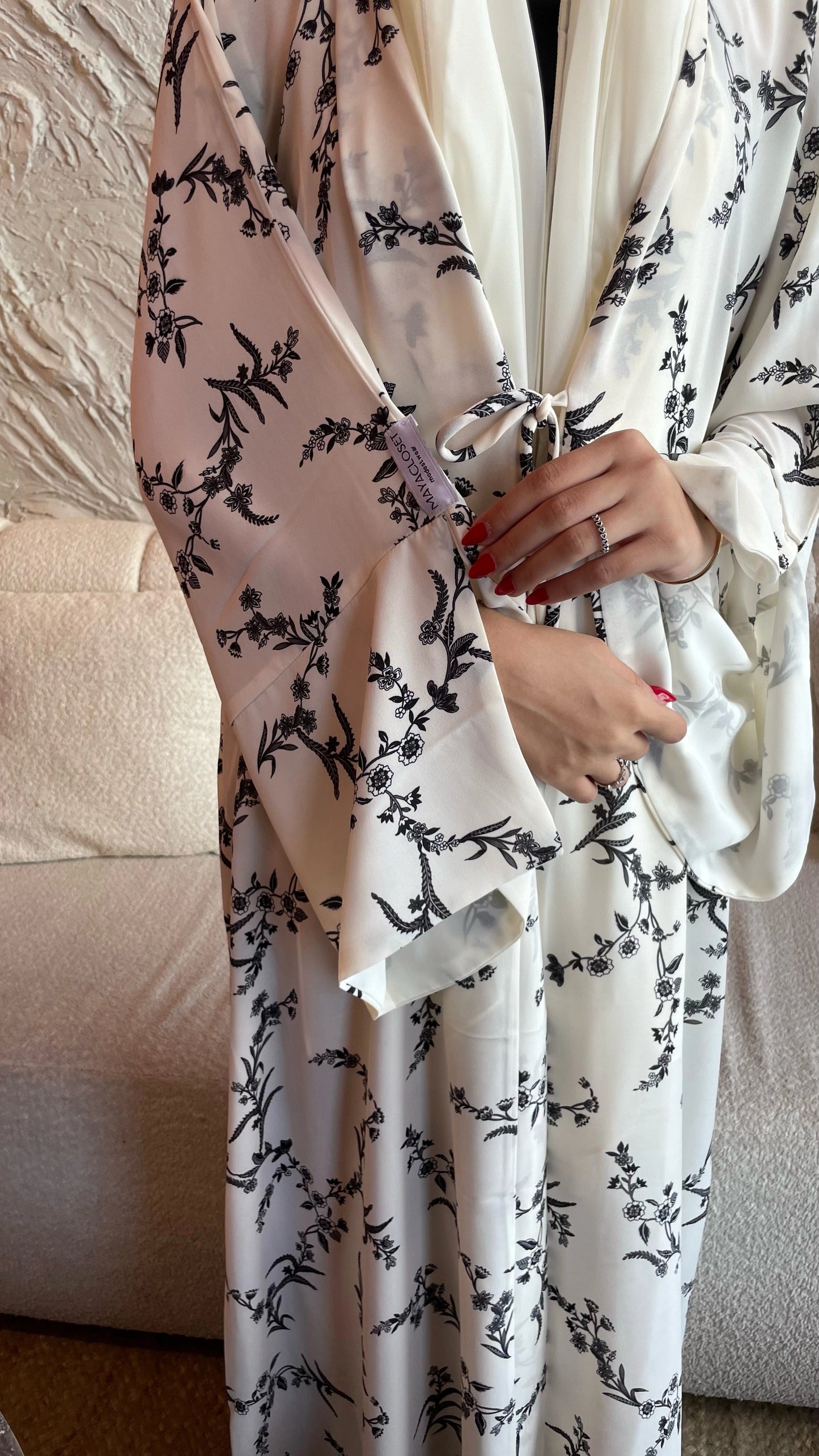 Monochrome Kimono & Sheila