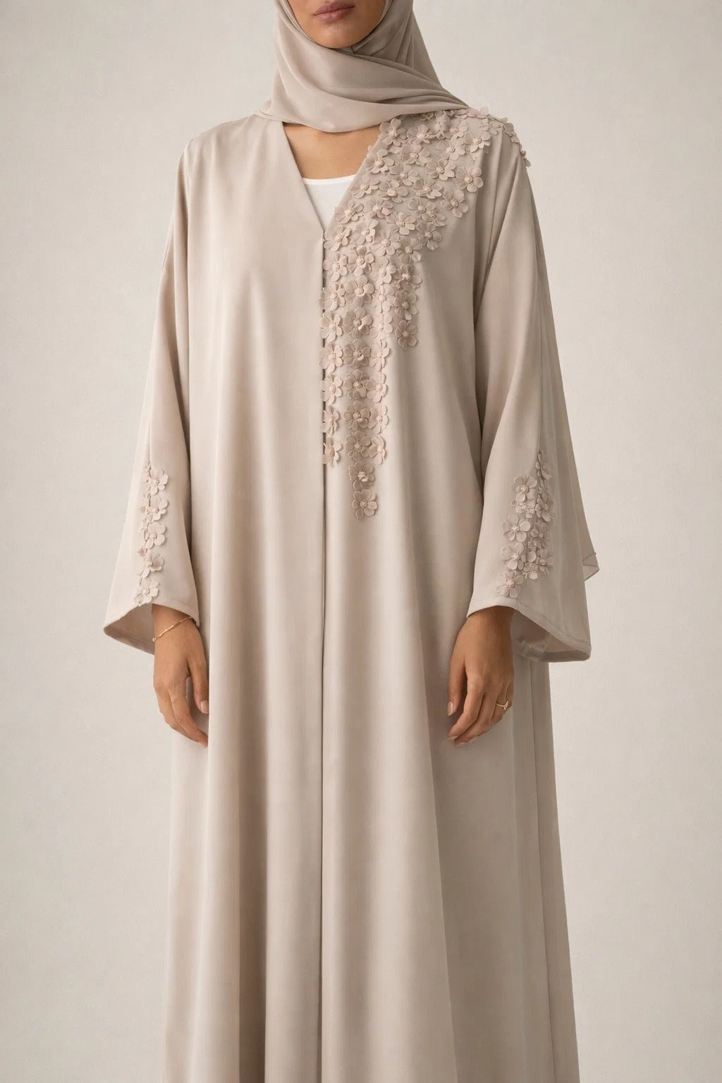 Blossom Noir Abaya