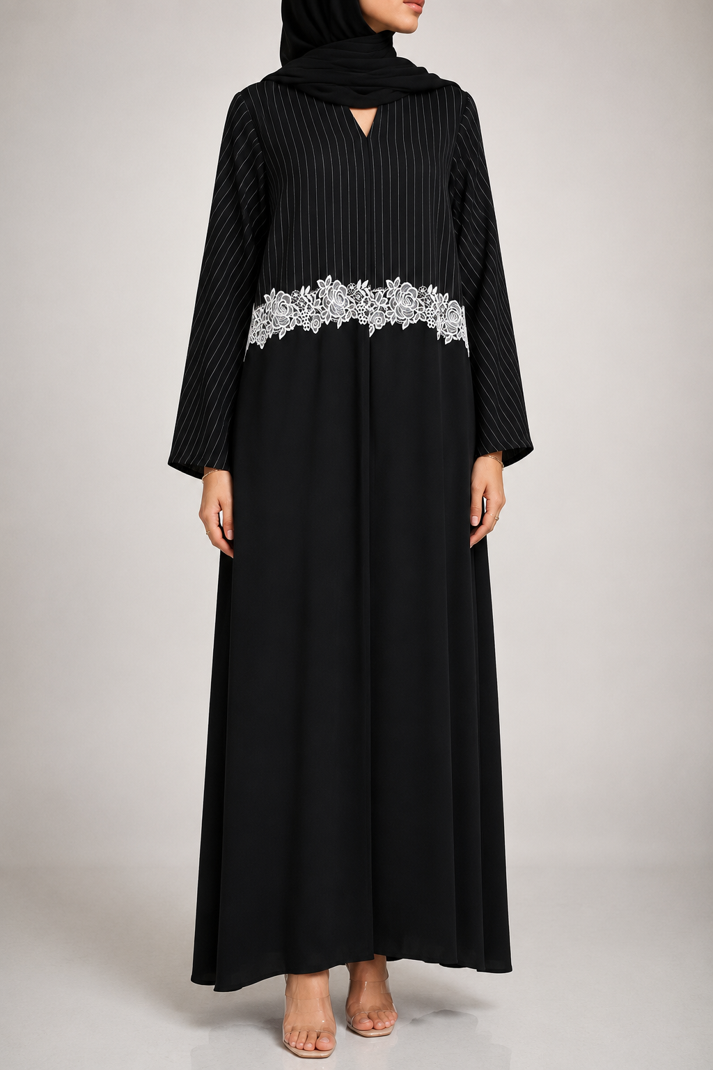 Monochrome Abaya E13J