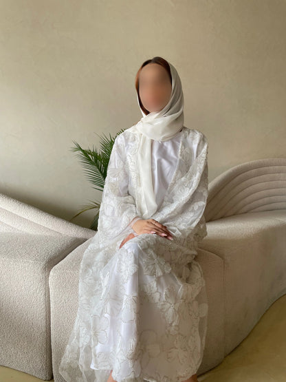 Nura Pearl Abaya