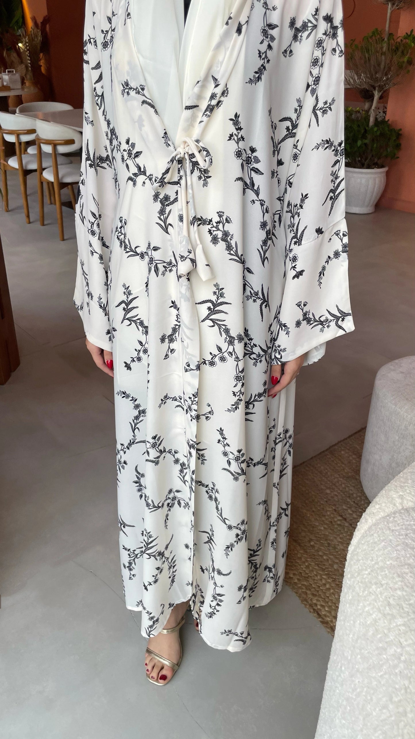 Monochrome Kimono & Sheila