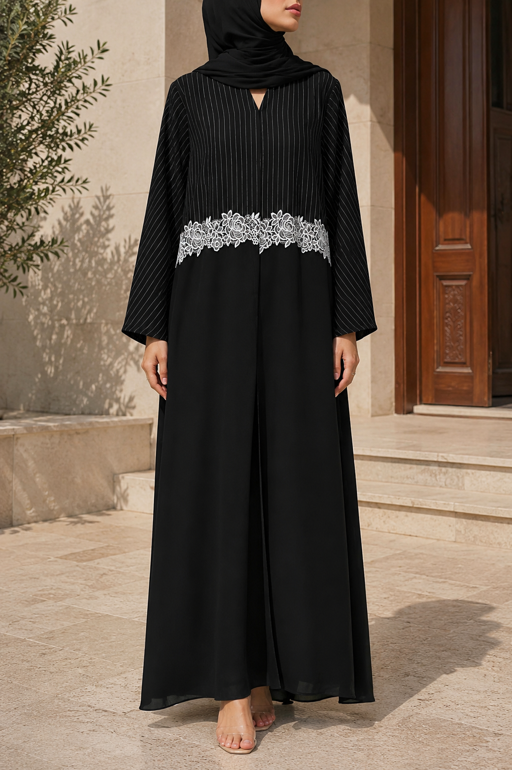 Monochrome Abaya E13J