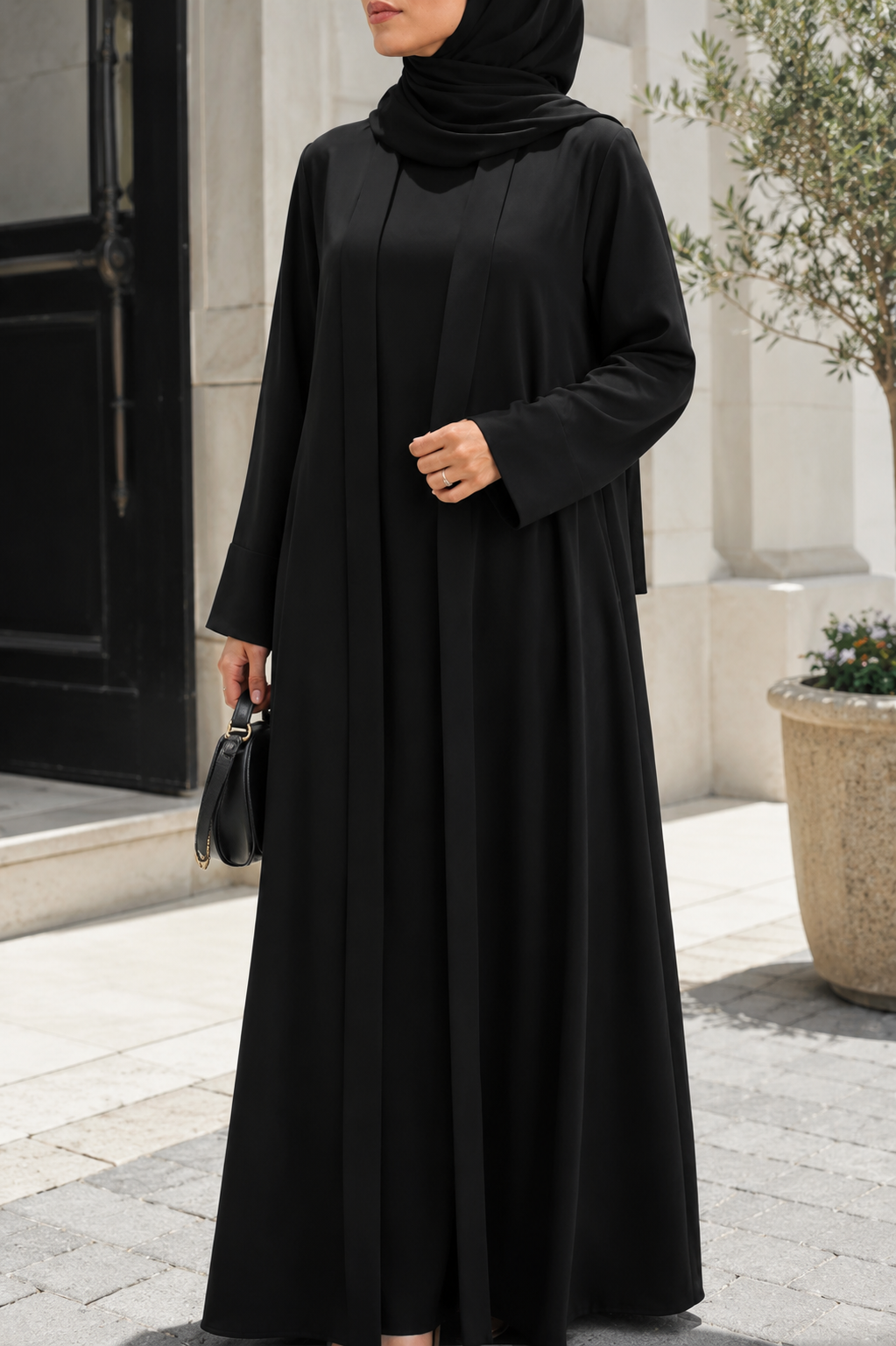 Black Mira Abaya