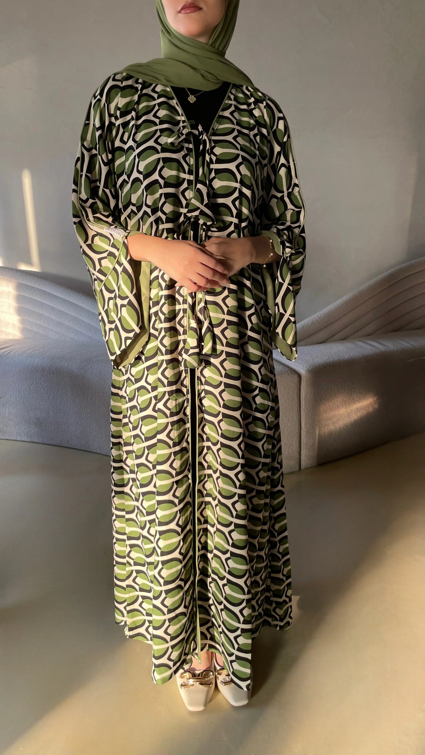Leafy Kimono & Sheila
