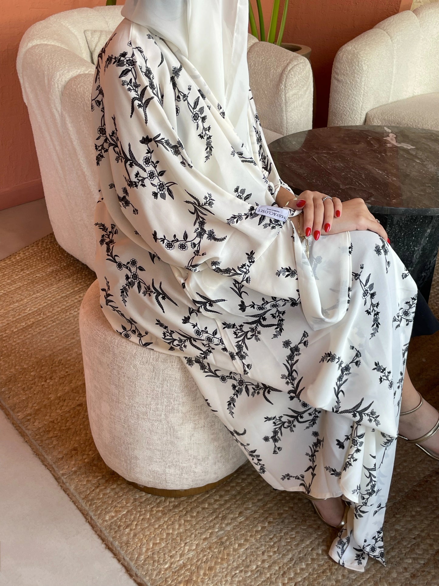 Monochrome Kimono & Sheila