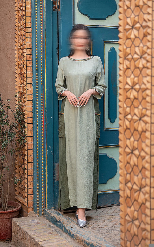 BA5191 Green Quiescence Dress