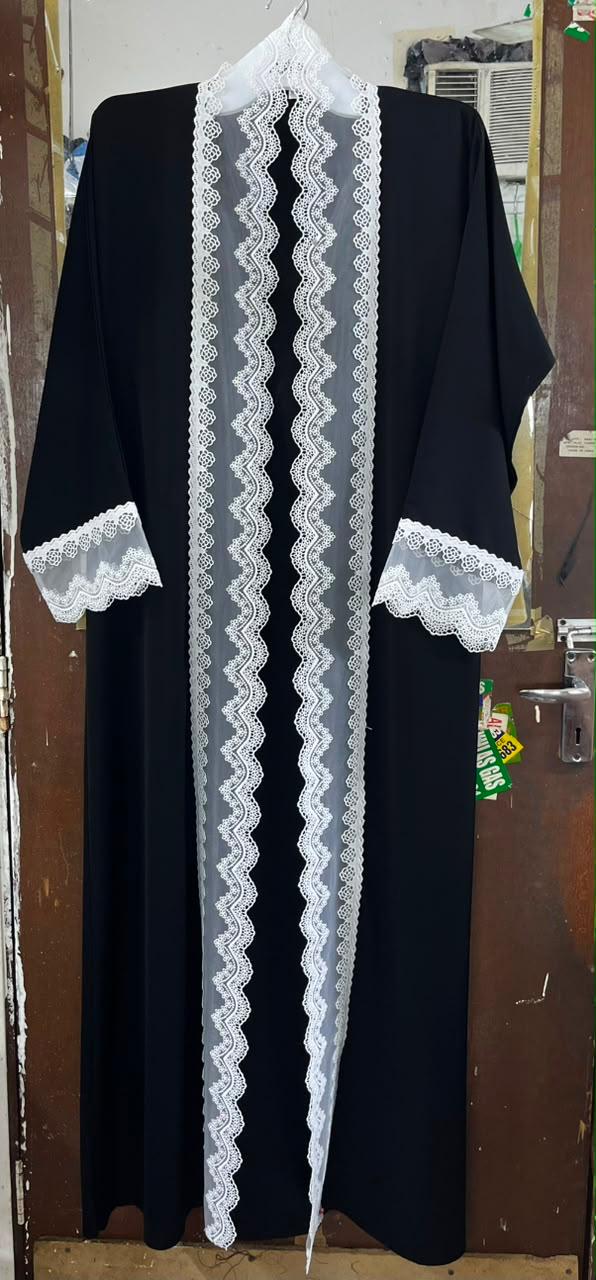 Black Crescent Lace Abaya E13S