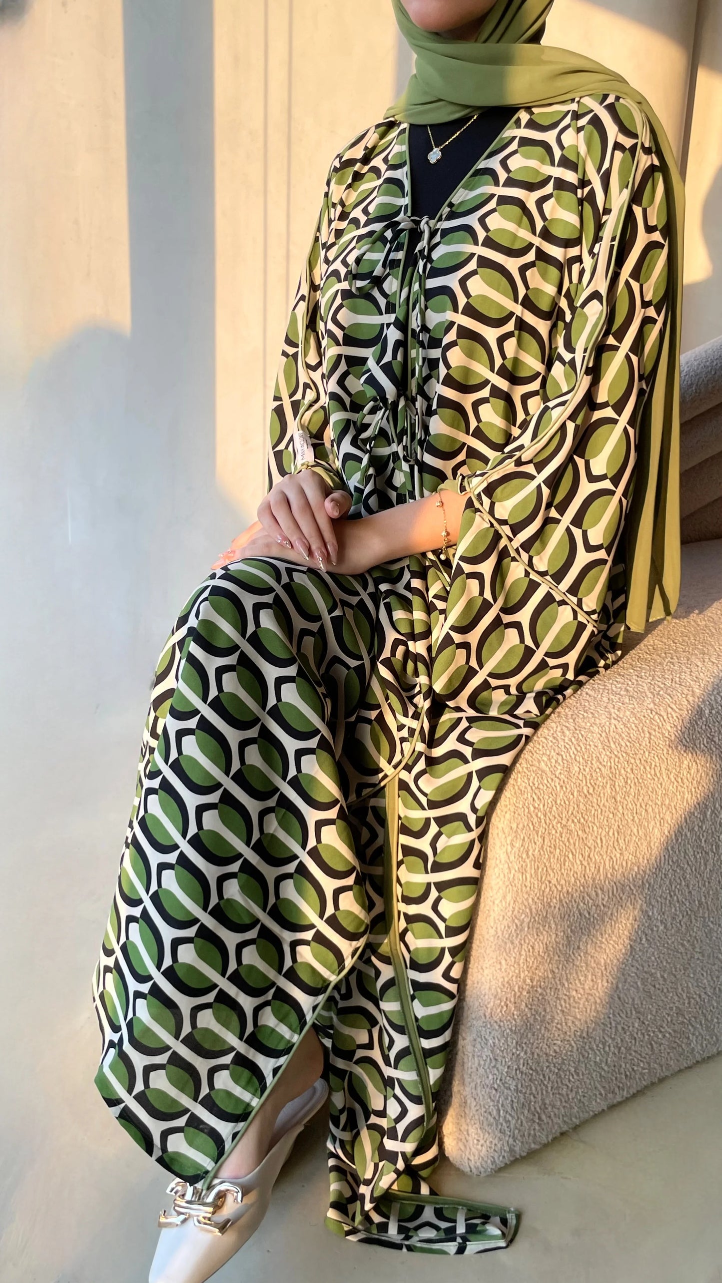 Leafy Kimono & Sheila