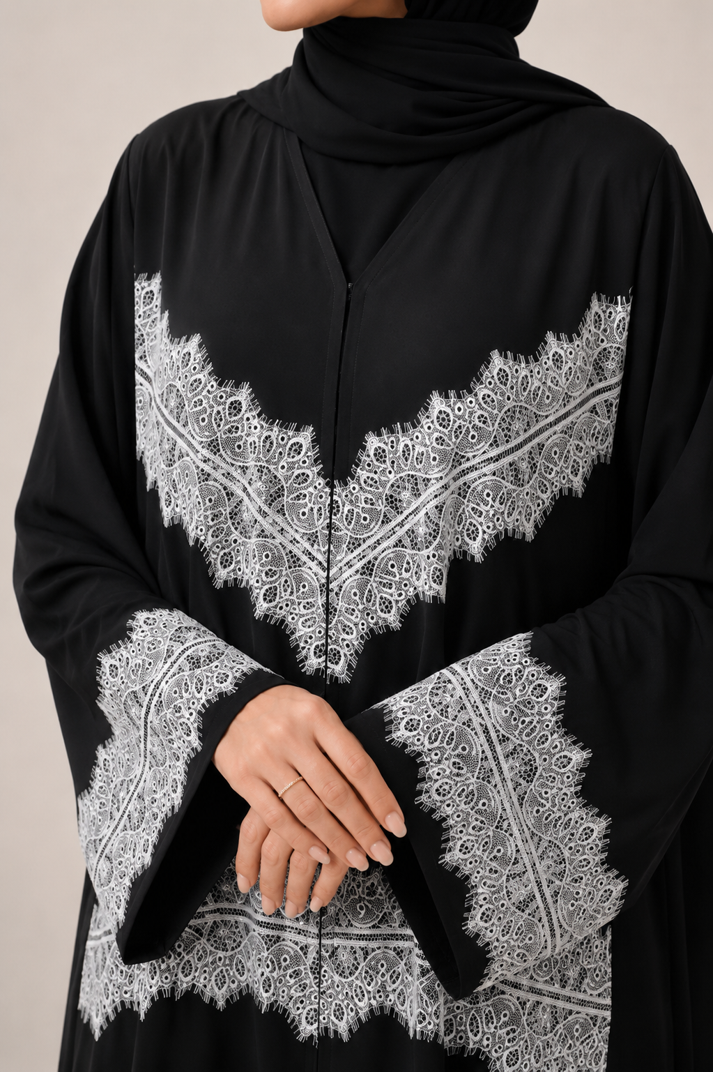 Zil Lace Abaya S19M