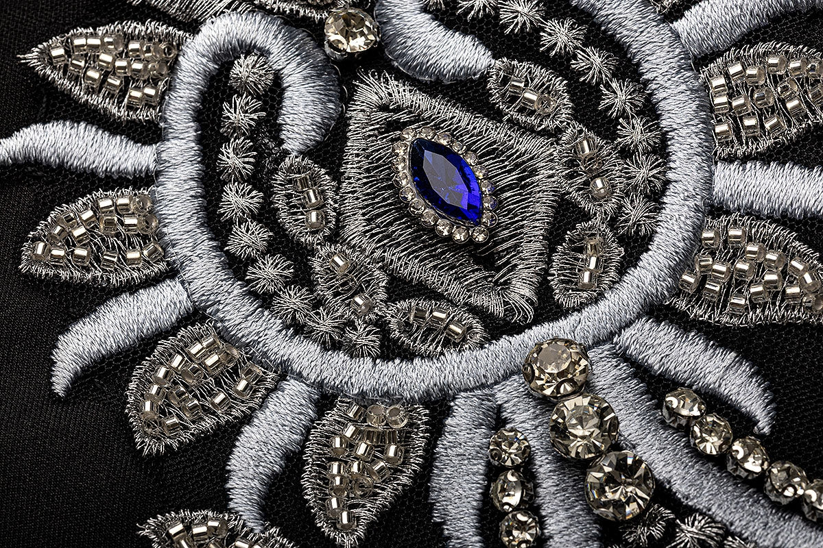 BA4152 Black Silver Baroque Abaya