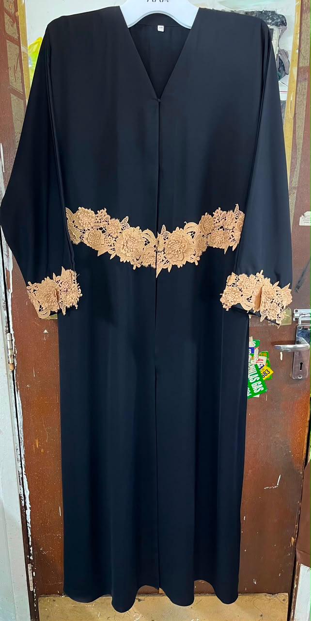Black Bronze Accent Abaya E13S